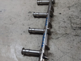 Rampa injectoare Skoda RAPID 1.2 Benzina 2013