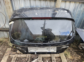 Luneta Ford Fiesta 2010