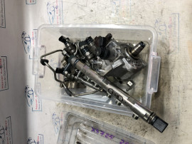 Kit injectie complet BMW X3 F25 2.0 Motorina 2014