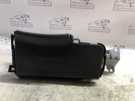 Airbag genunchi Suzuki Vitara 2016