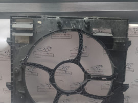 Carcasa electroventilator Volkswagen Amarok 2013