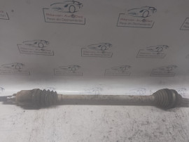 Planetara dreapta spate Dacia Duster 2013