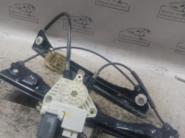 Macara geam dreapta fata Skoda RAPID 2013