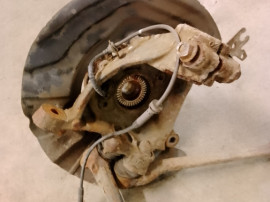 Fuzeta dreapta fata BMW X3 F25 2.0 Motorina 2012