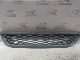 Grila bara fata Volkswagen Polo 2010