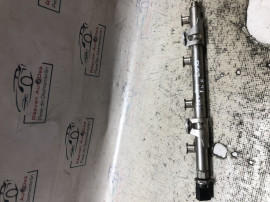 Rampa injectie Volkswagen Tiguan 1.4 Benzina 2018