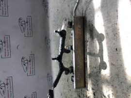 Rampa plus injectoare Dacia Sandero 1.0 Benzina 2015