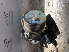 Pompa vacuum Dacia Duster 1.5 Motorina 2013