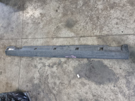 Prag stanga plastic Volkswagen Passat CC 2011