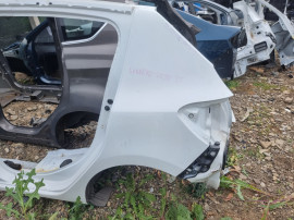 Aripa Stanga Spate cu Fusta Dacia Sandero - Benzina 2018