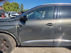 Usa stanga fata Peugeot 3008 2017