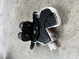 Broasca hayon Suzuki SX4 2014