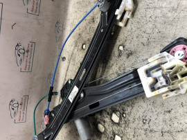 Macara geam stanga fata BMW X1 F48 2.0 Motorina 2017