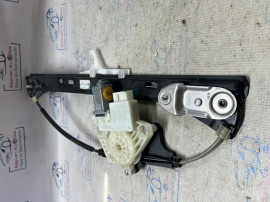 Macara geam stanga spate Volkswagen Passat B8 2016