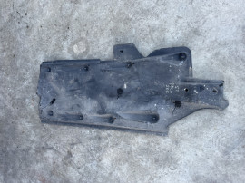 Scut lateral stanga Volkswagen Polo 2.0 Motorina 2012