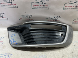 Grila proiector stanga Renault Megane 3 2014