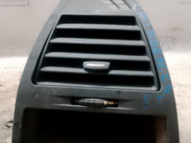 Grila ventilatie stanga Citroen C4 2010