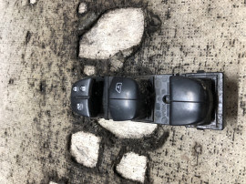 Butoane geamuri electrice Nissan Qashqai 2014