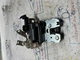 Broasca hayon Volkswagen Passat B8 Berlina 2016