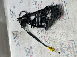 Suport m&acirc;ner exterior stanga fata Opel Astra K 2016