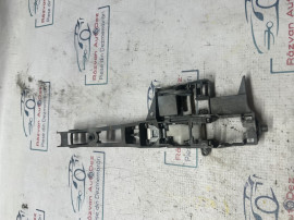 Suport m&acirc;ner exterior stanga fata Citroen DS3 2009