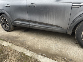 Prag dreapta tabla Renault Arkana 1.6 Benzina 2022