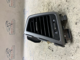 Grila ventilatie dreapta Hyundai Tucson 1.7 Motorina 2017