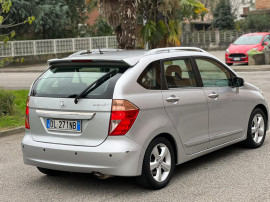 Honda FR-V 1.8 16V i-VTEC automatic . Executive