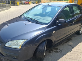Ford focus 1.6d 2006 2200e garanție