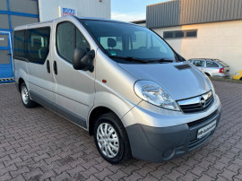 Opel Vivaro*Tuv Germania*9 locuri*clima*km:198.764*navi*2.0 D*af.2010