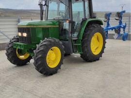 Tractor John deere 6200 - plug rabewerk