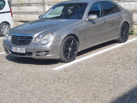 Mercedes e220 w211 2008