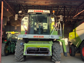 Combina claas mega 208