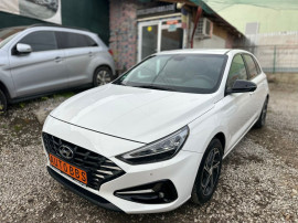 Hyundai i30 1.6 CRDi Intro Edition