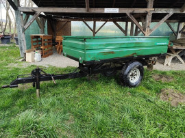 Remorcă basculantă după tractoraș japonez