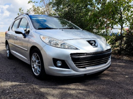 Peugeot 207 facelift 1.6 hdi euro 5 an 2010