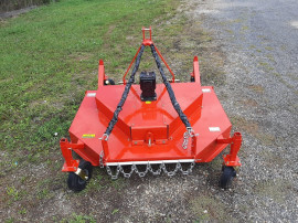 Tocator resturi vegetale tip elice cu 3 cutite