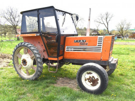 Tractor Fiat 780H