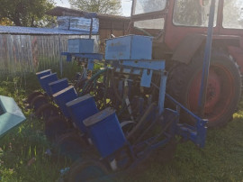 Semănătoare porumb floare 6 r&acirc;nduri cu secții ingrasaminte gaspardo