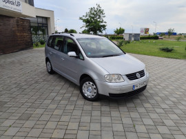 Vw Touran 1.9 TDI 7 Locuri cu Acte valabile la zi