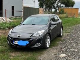 Mazda 3 benzina...