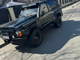 Nissan Patrol Y60