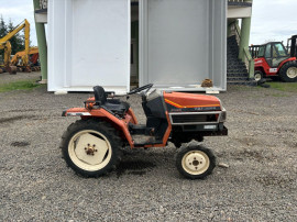 Tractor Yanmar F145
