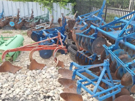 Disc agricol cu 4 baterii