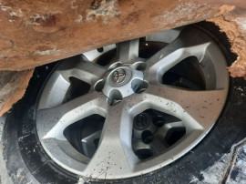 Jante aliaj 17" cu anvelope 225/65/17"