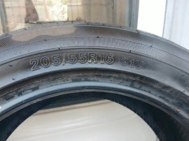 Set 4 cauciucuri second-hand 205/55R/16, profil foarte bun, 80 lei /bucată
