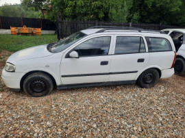 Dezmembrez Opel Astra G, 1.7 diesel 2001