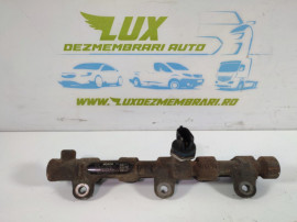Rampa injectoare 2.3 dci m9t 8201028992 B 8201028992B - cu d