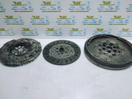 Kit ambreiaj volanta cu masa dubla 1.9 BKC BXE 323064110 S