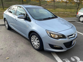 Opel Astra 1.4i Turbo benzina 2018 Klima Unic proprietar €11000